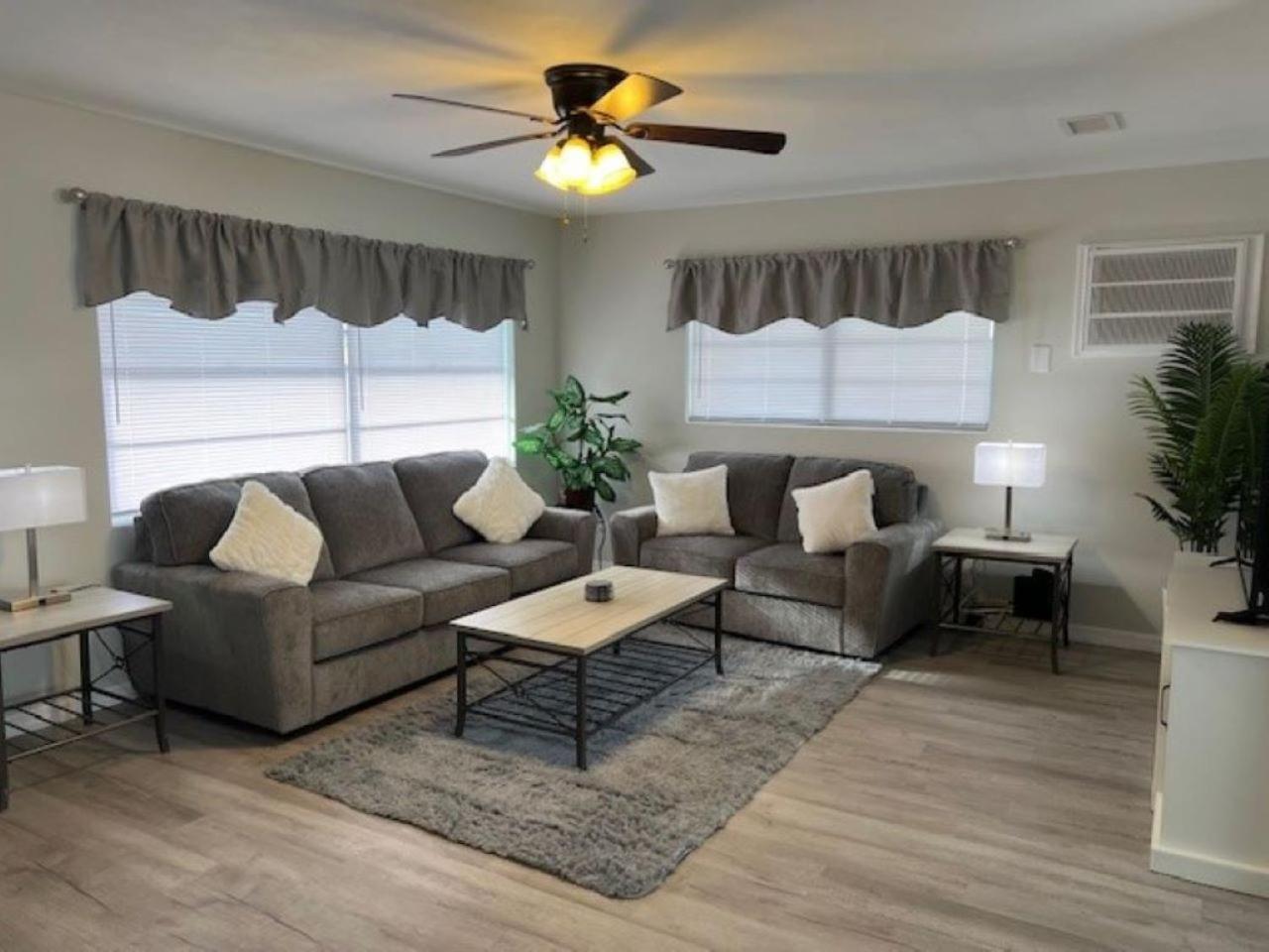 Cozy Home In Beverly Hills Near Crystal River ภายนอก รูปภาพ